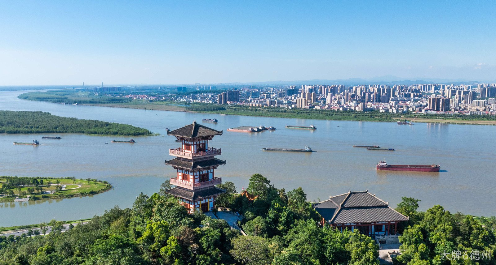 shetuwang700794049ezhouxishanfengjingqugujianyuchangjianghangyunjingguanfeiqiyeshangyong.jpg